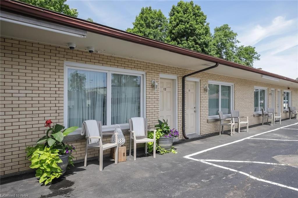 Falls Manor Resort Niagara Falls Exterior foto